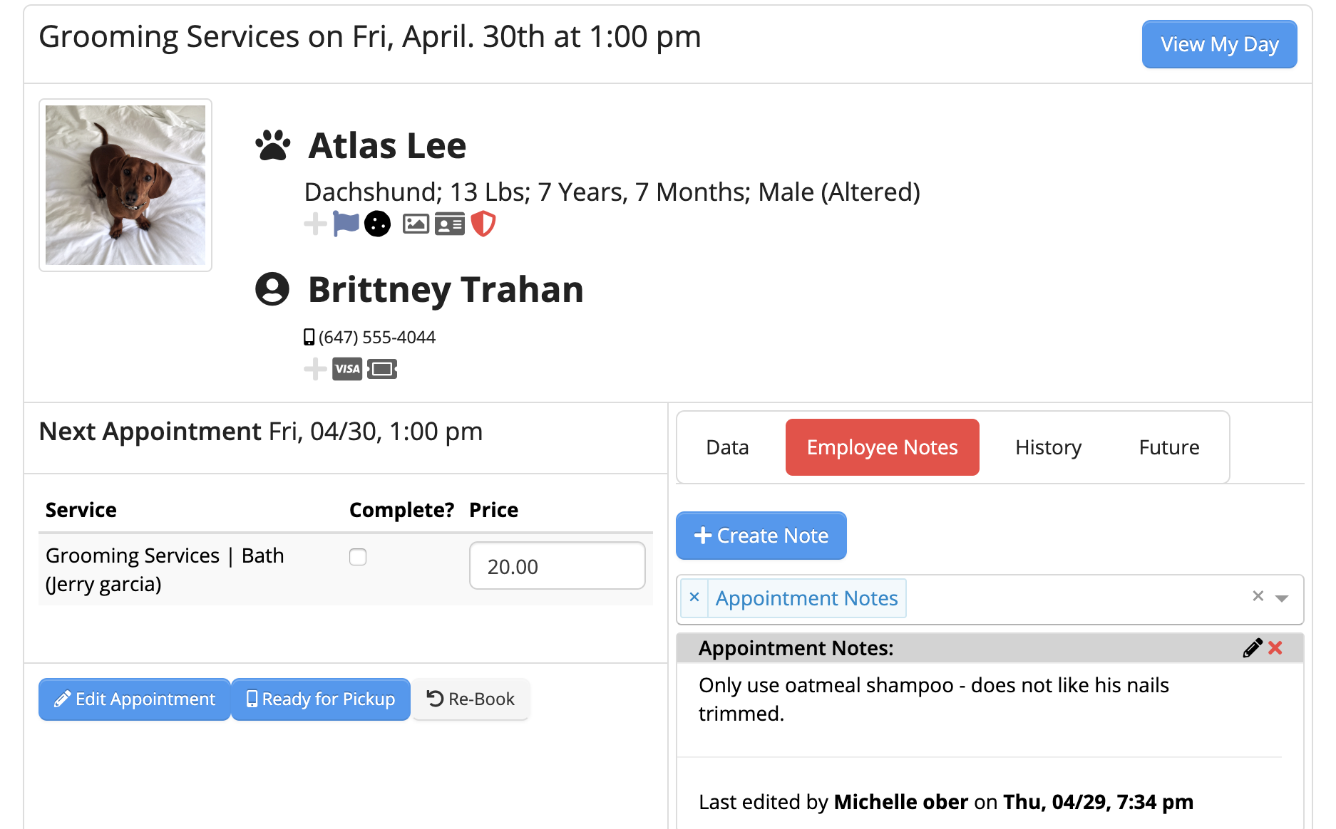 This is a screenshot of Gingr’s pet grooming software appointment card feature which tracks details like services provided and notes. 