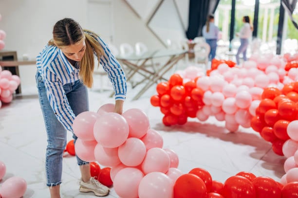 valentine's party decorating